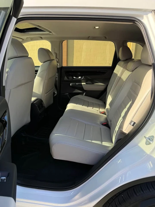 2025 Honda CR-V 6th Gen - Image 5 of 7