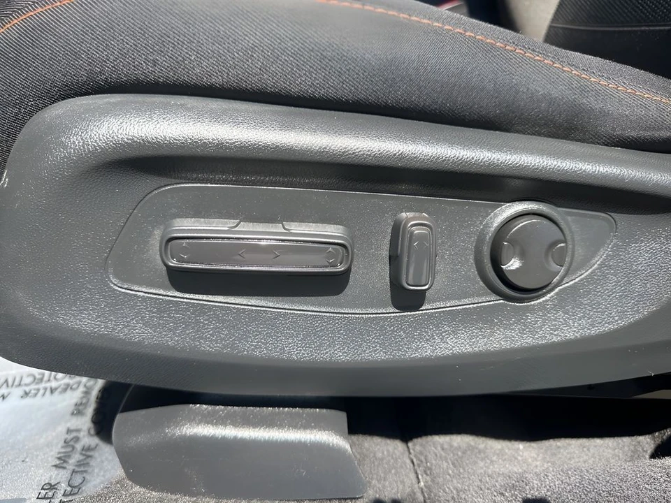 2025 Honda CR-V 6th Gen - Image 10 of 12