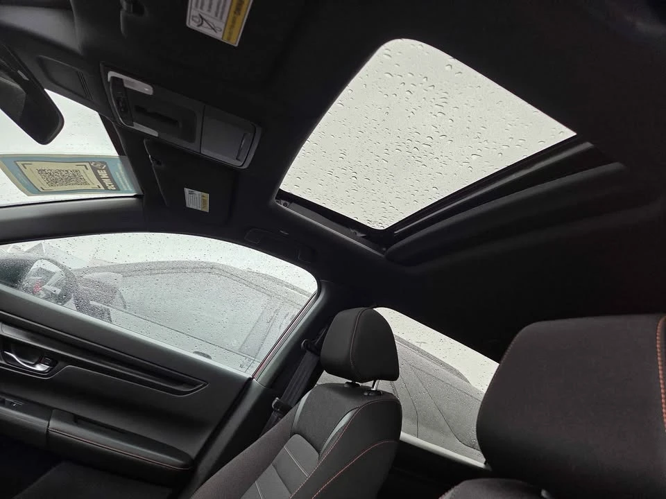 2025 Honda CR-V 6th Gen - Image 17 of 17
