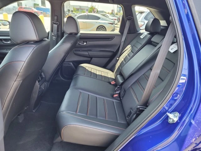 2025 Honda CR-V 6th Gen - Image 8 of 12