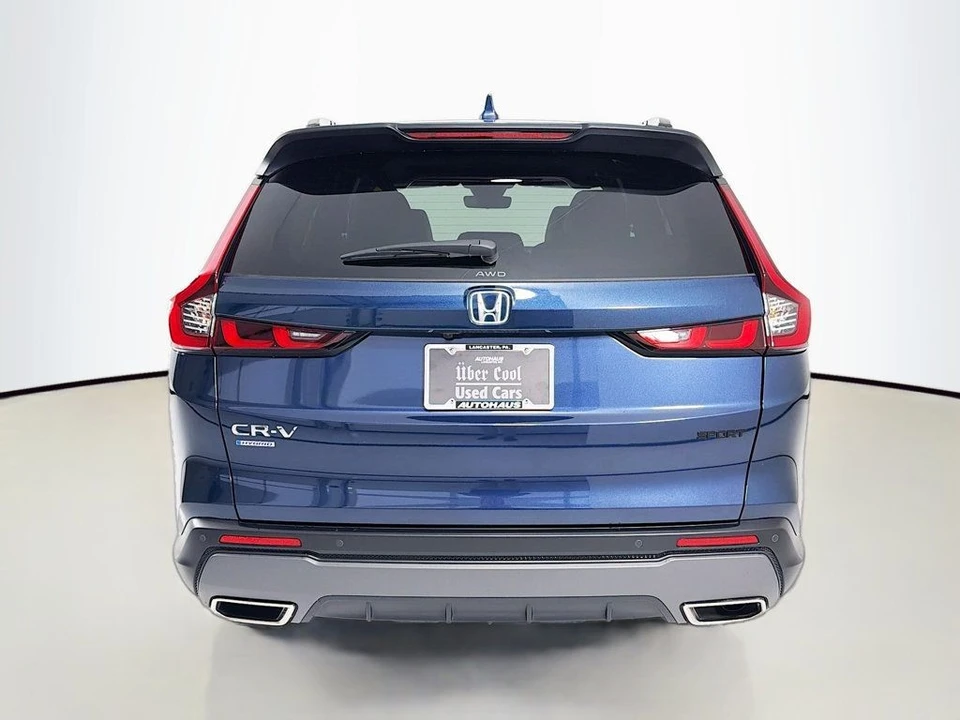 2025 Honda CR-V 6th Gen - Image 6 of 12