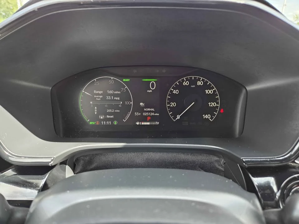 2025 Honda CR-V 6th Gen - Image 10 of 16