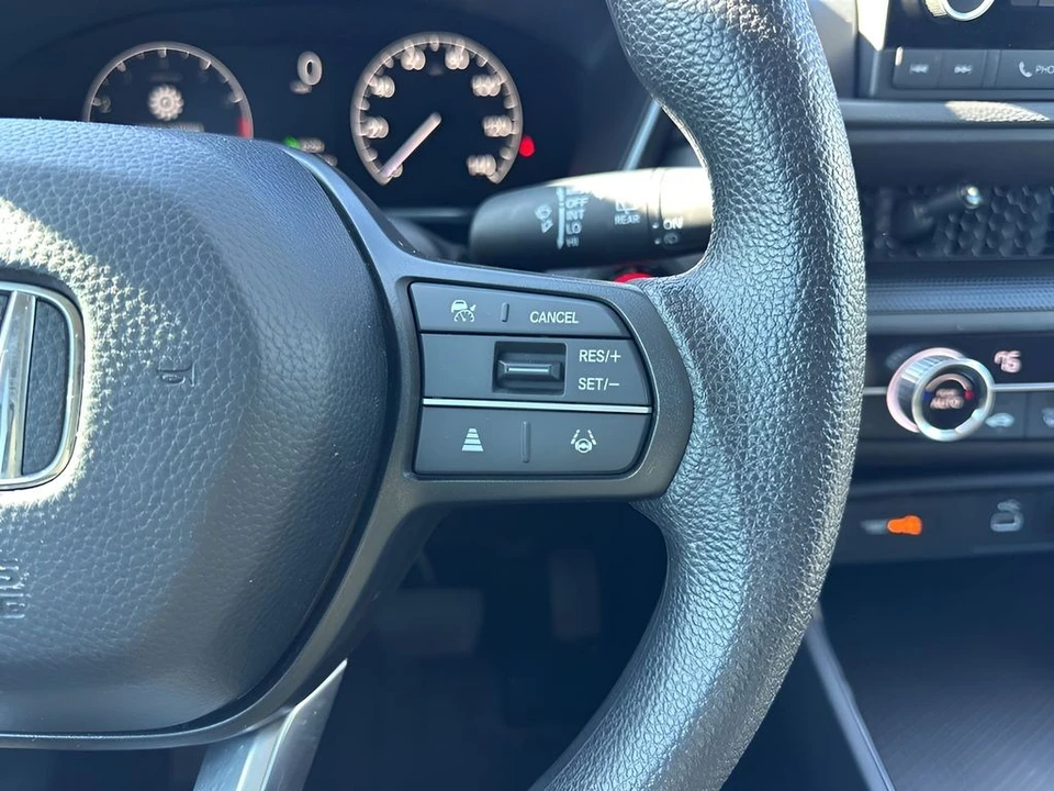 2025 Honda CR-V 6th Gen - Image 14 of 21