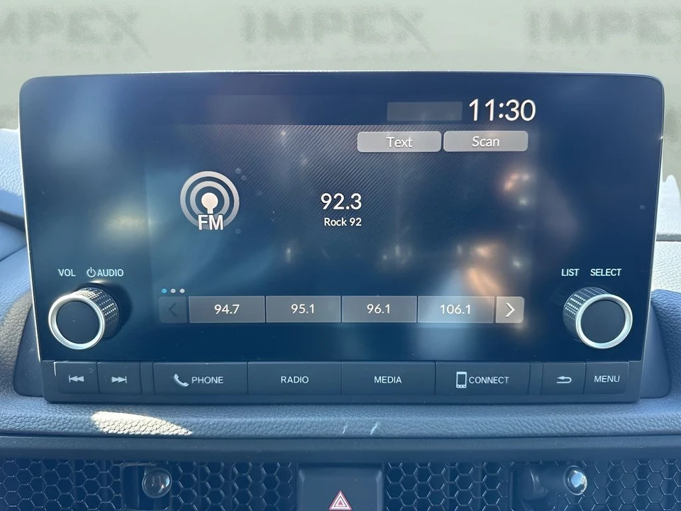 2025 Honda CR-V 6th Gen - Image 16 of 21