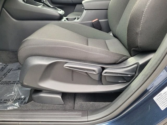 2025 Honda CR-V 6th Gen - Image 11 of 12