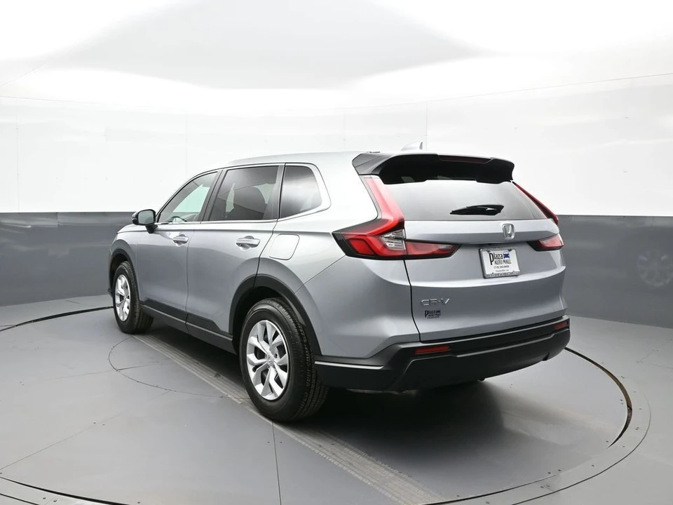 2025 Honda CR-V 6th Gen - Image 8 of 12