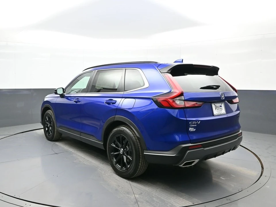 2025 Honda CR-V 6th Gen - Image 8 of 12