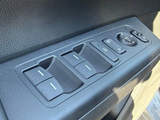 2025 Honda CR-V 6th Gen - Image 21 of 21