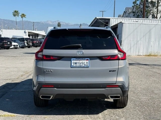 2025 Honda CR-V 6th Gen - Image 9 of 21