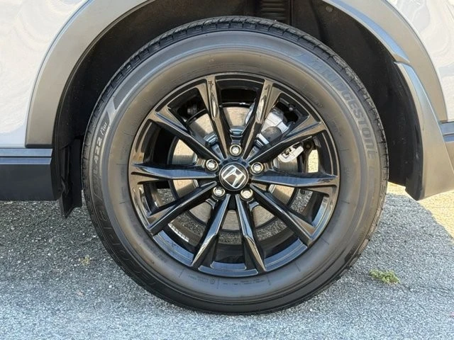 2025 Honda CR-V 6th Gen - Image 15 of 21