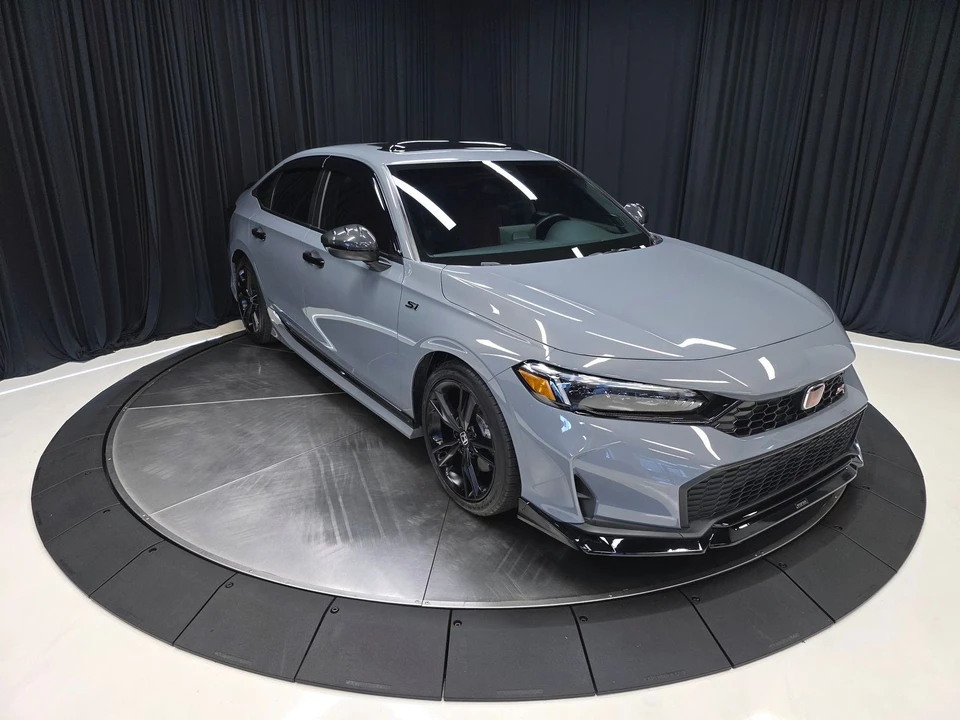 2025 Honda Civic 11th Gen - Image 7 of 31