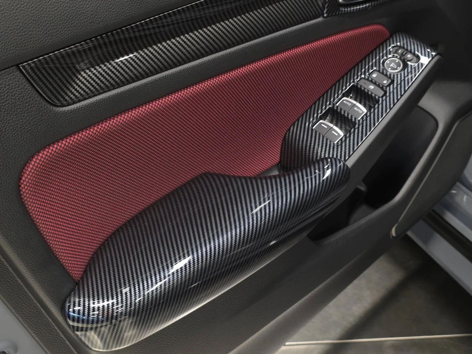 2025 Honda Civic 11th Gen - Image 18 of 31
