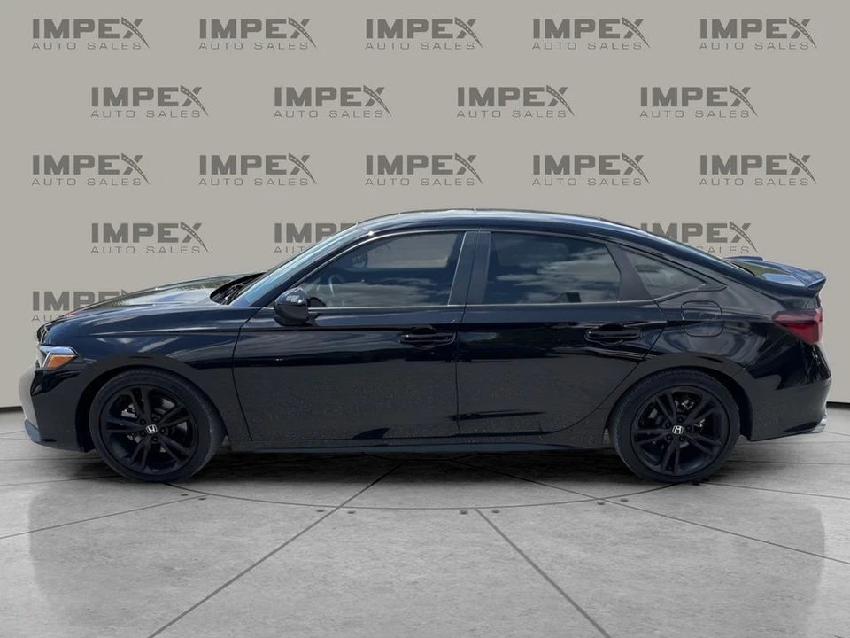 2025 Honda Civic 11th Gen - Image 2 of 31