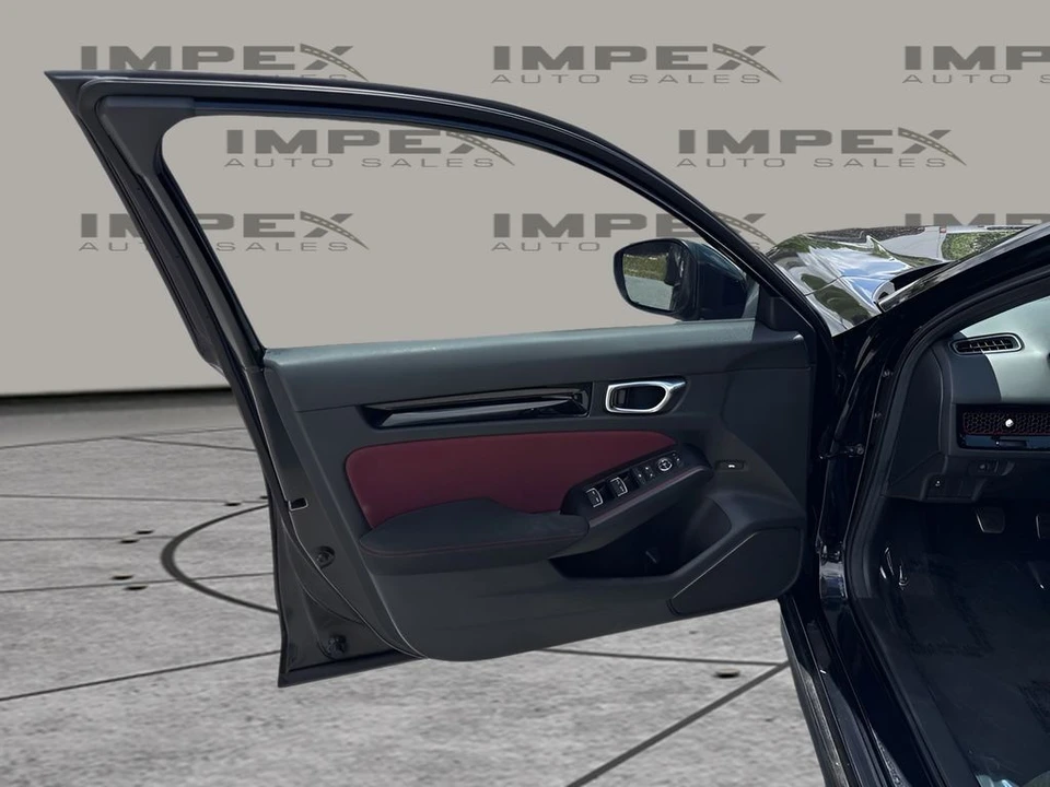 2025 Honda Civic 11th Gen - Image 26 of 31