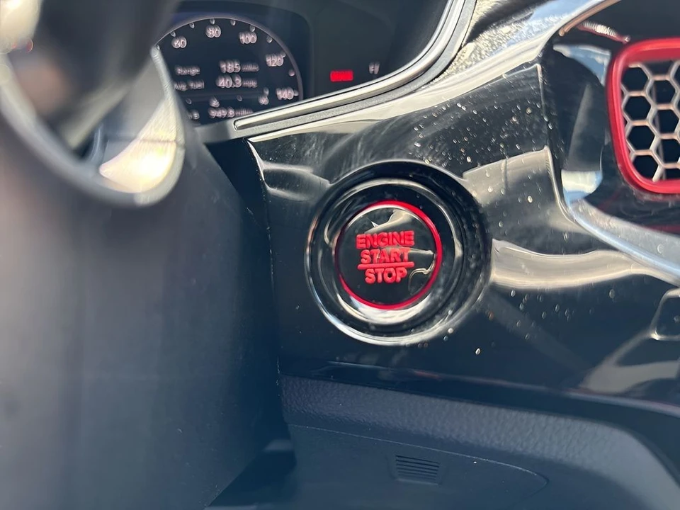 2025 Honda Civic 11th Gen - Image 23 of 31