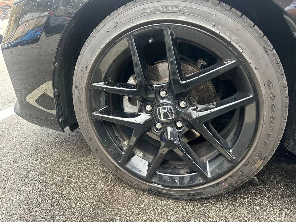 2025 Honda Civic 11th Gen - Image 7 of 11