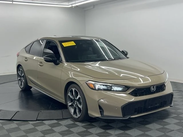 2025 Honda Civic 11th Gen - Image 2 of 10