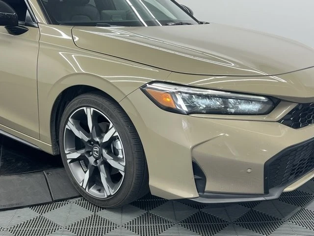 2025 Honda Civic 11th Gen - Image 6 of 10