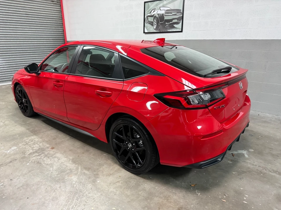 2025 Honda Civic 11th Gen - Image 6 of 15