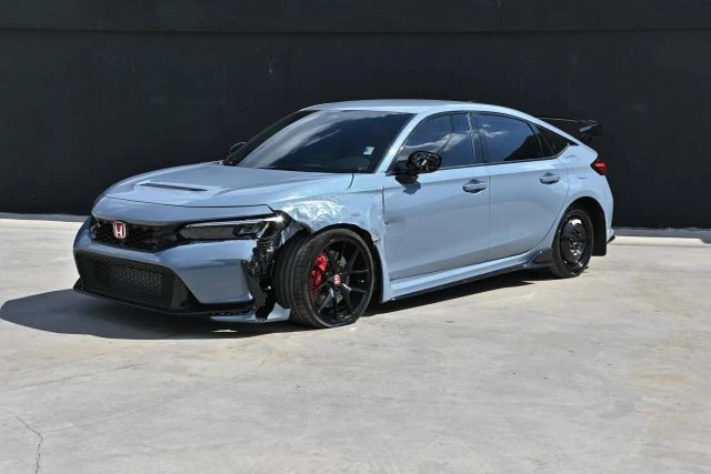 2025 Honda Civic 11th Gen - Image 2 of 21