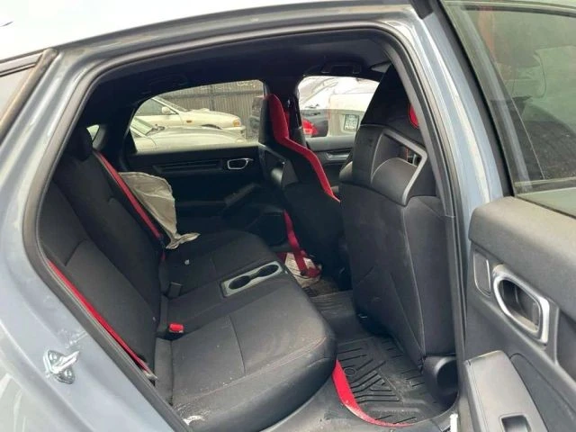 2025 Honda Civic 11th Gen - Image 13 of 20