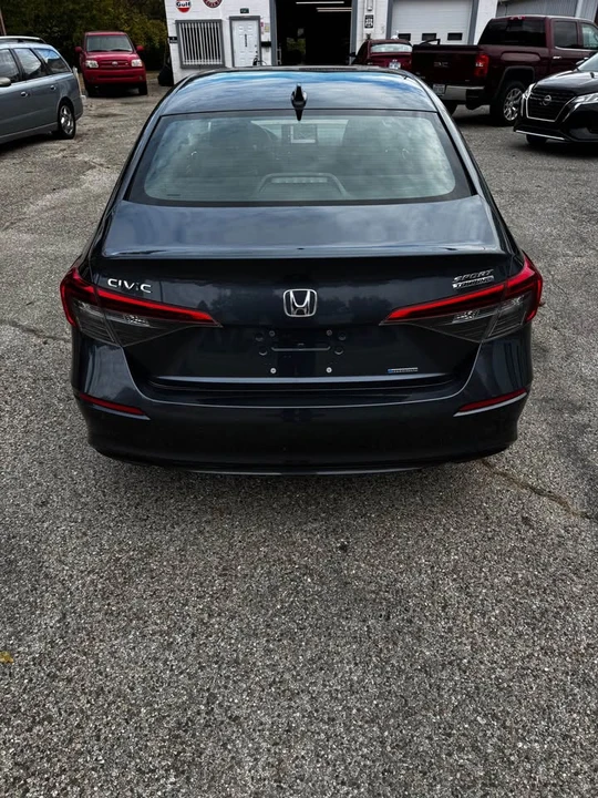 2025 Honda Civic 11th Gen - Image 4 of 10