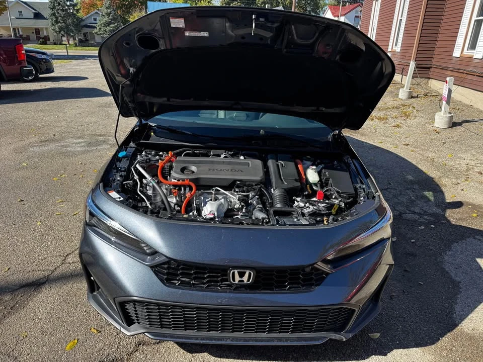 2025 Honda Civic 11th Gen - Image 10 of 10