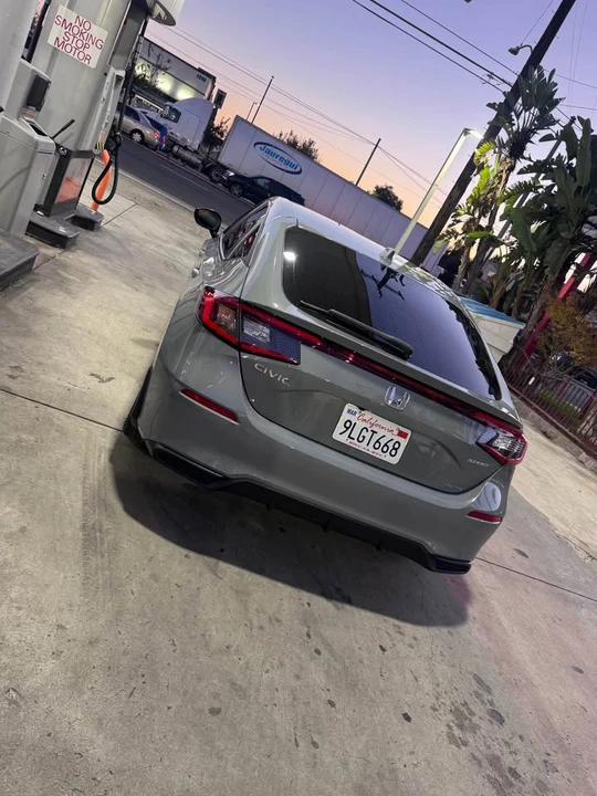 2025 Honda Civic 11th Gen - Image 4 of 7