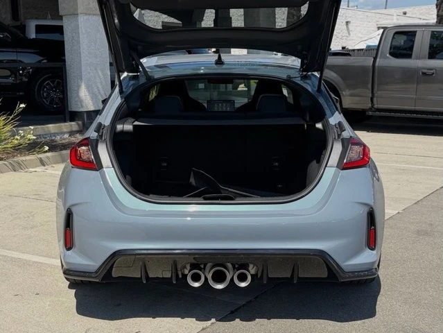 2025 Honda Civic 11th Gen - Image 11 of 31