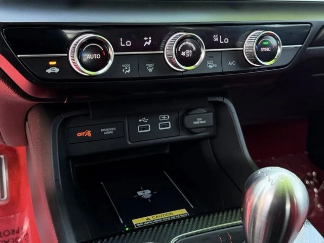 2025 Honda Civic 11th Gen - Image 29 of 31