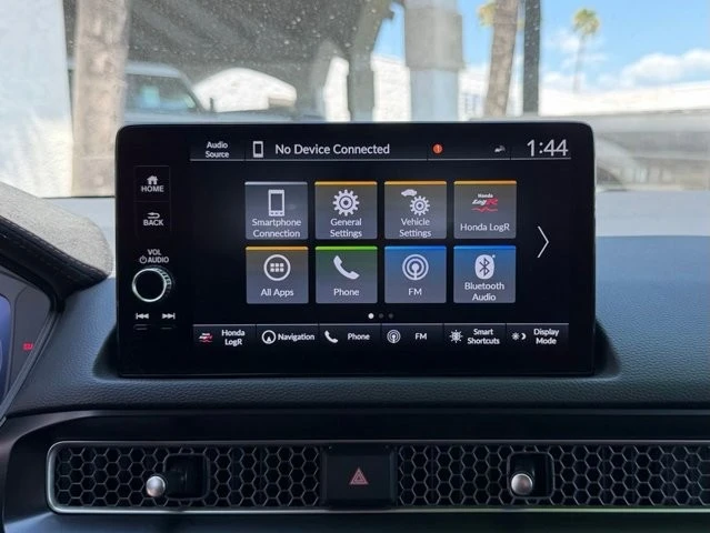 2025 Honda Civic 11th Gen - Image 24 of 31