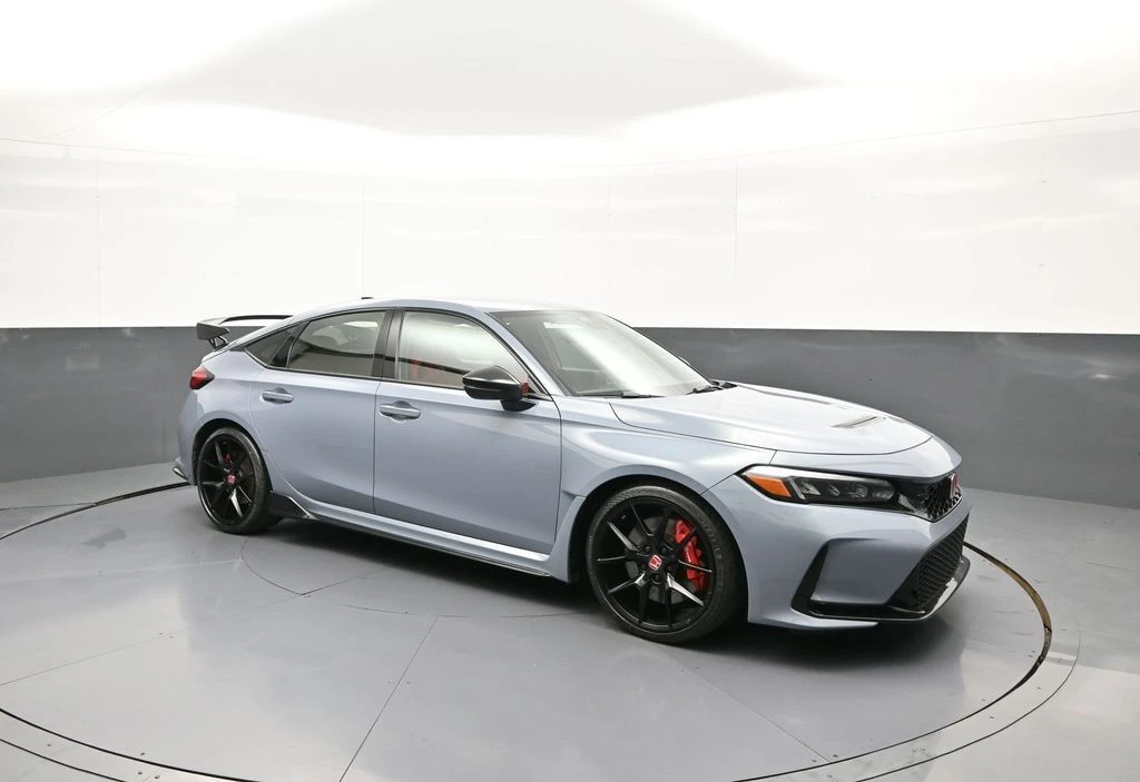 2025 Honda Civic 11th Gen - Image 4 of 31