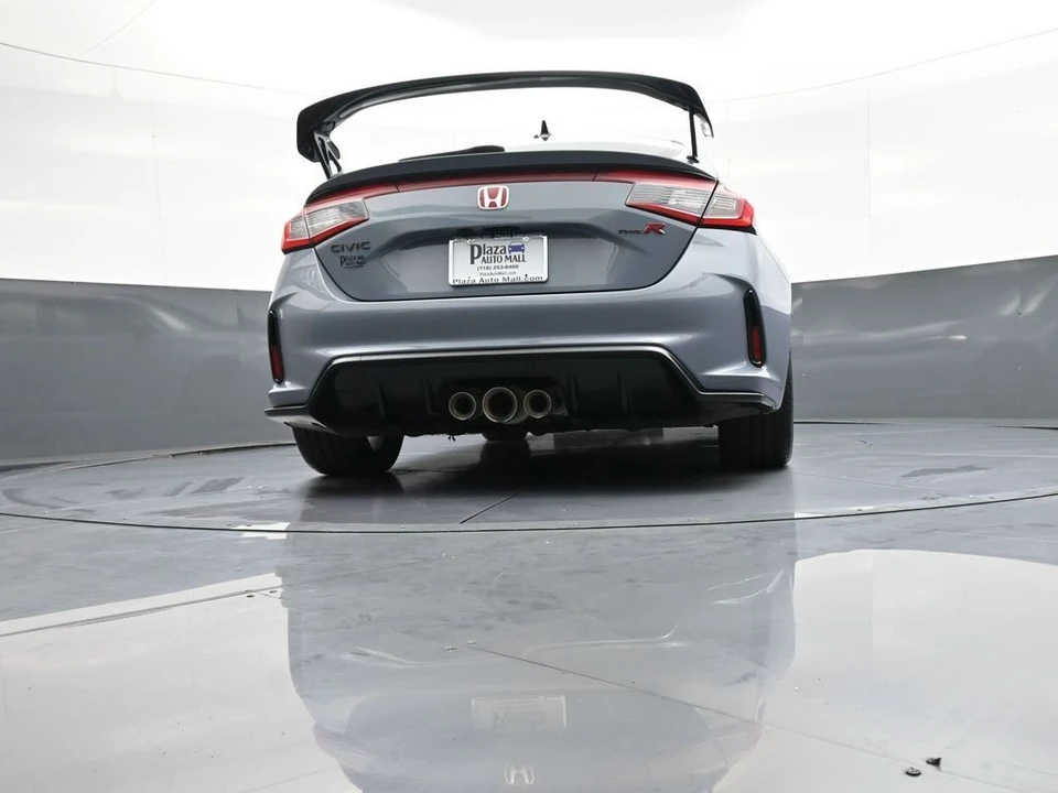 2025 Honda Civic 11th Gen - Image 30 of 31