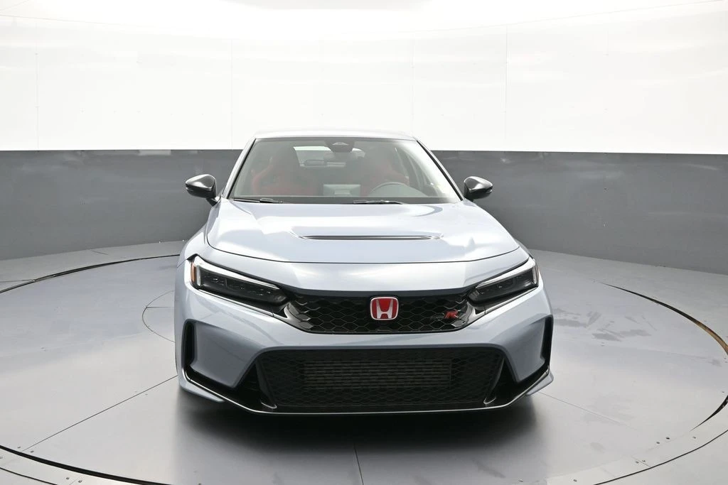 2025 Honda Civic 11th Gen - Image 2 of 31