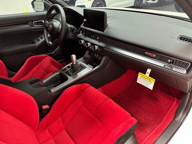 2025 Honda Civic 11th Gen - Image 20 of 21