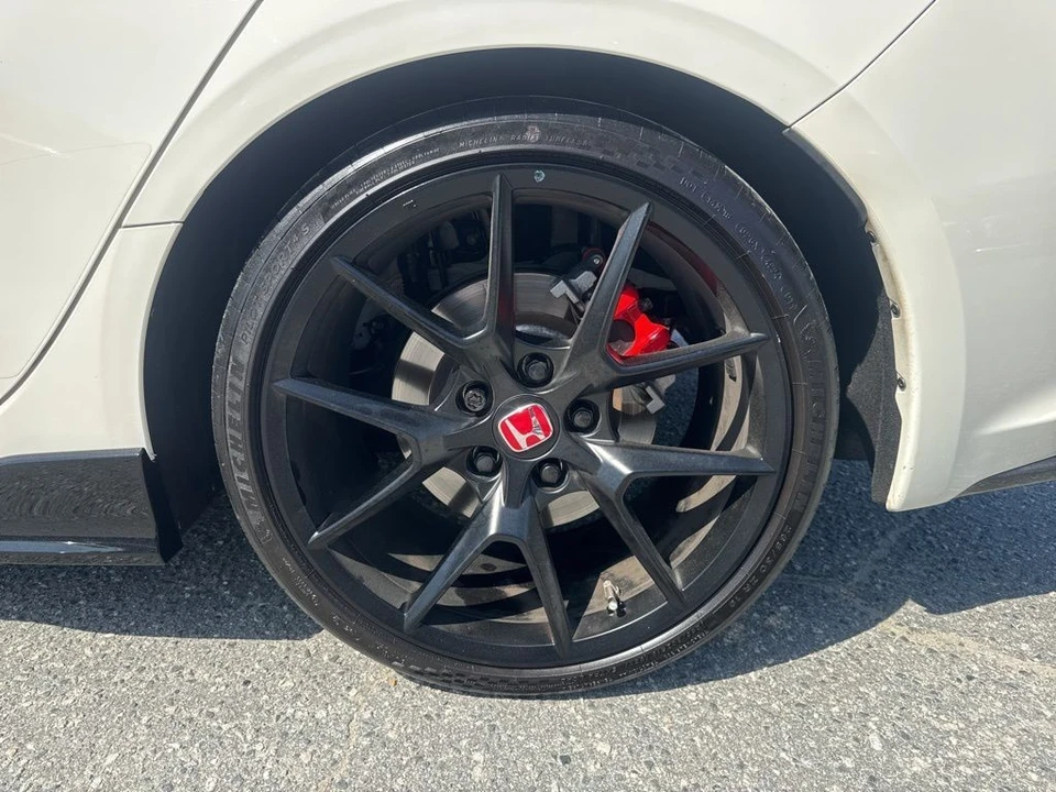 2025 Honda Civic 11th Gen - Image 29 of 31