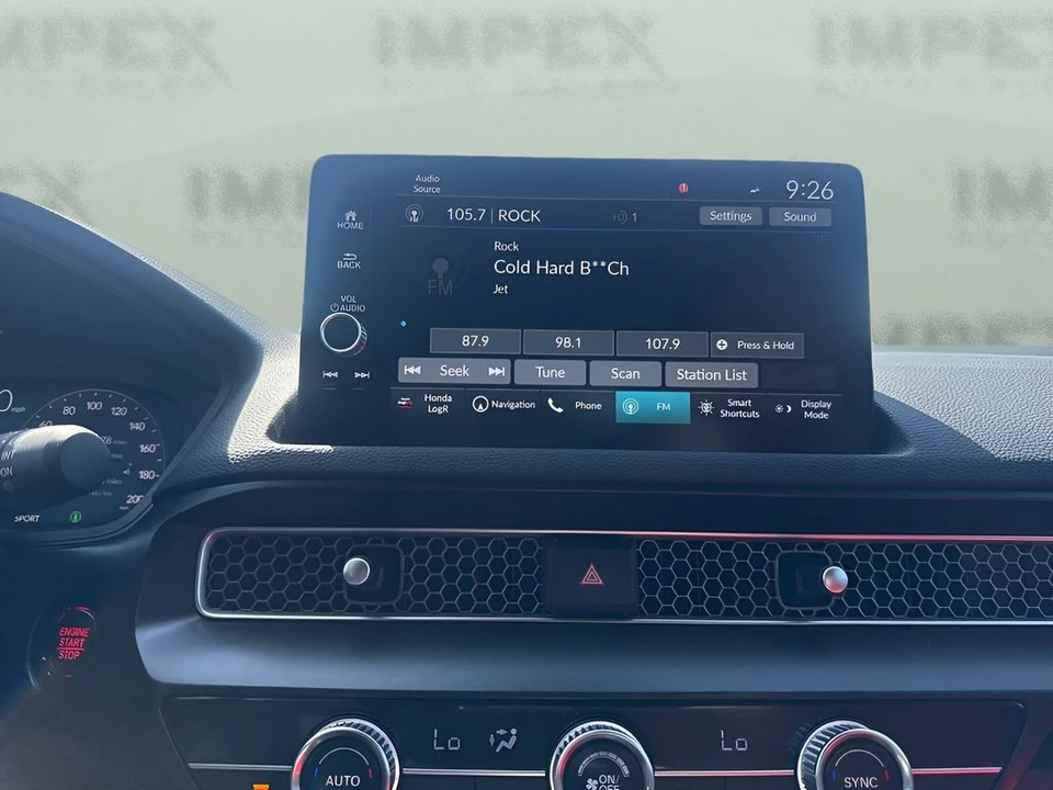 2025 Honda Civic 11th Gen - Image 17 of 31