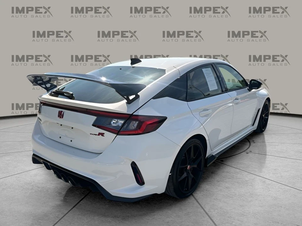 2025 Honda Civic 11th Gen - Image 5 of 31