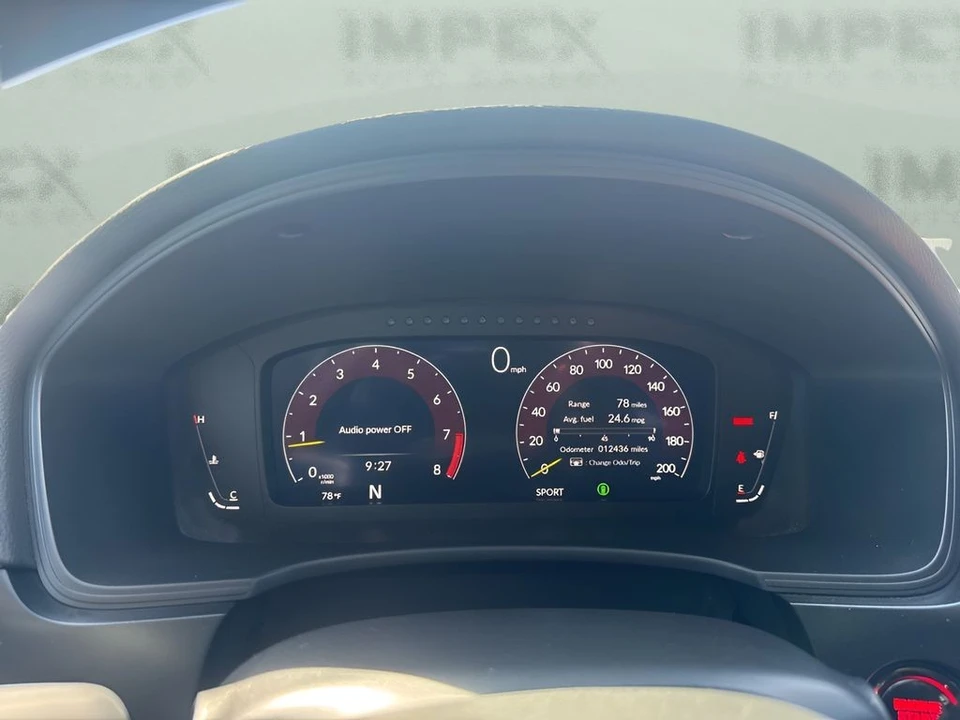 2025 Honda Civic 11th Gen - Image 21 of 31