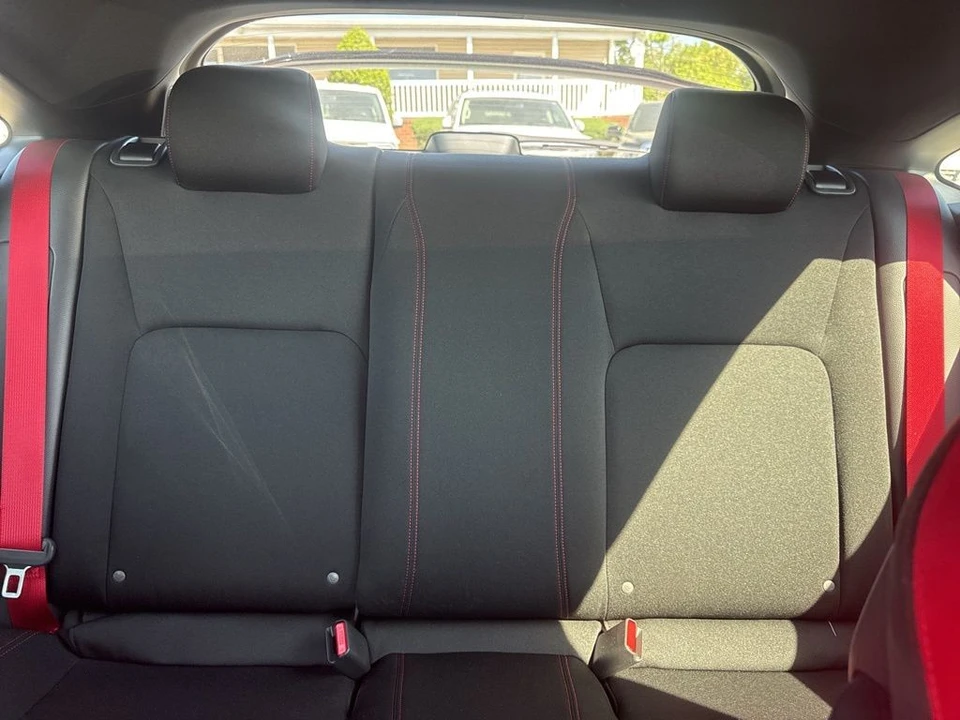 2025 Honda Civic 11th Gen - Image 10 of 21
