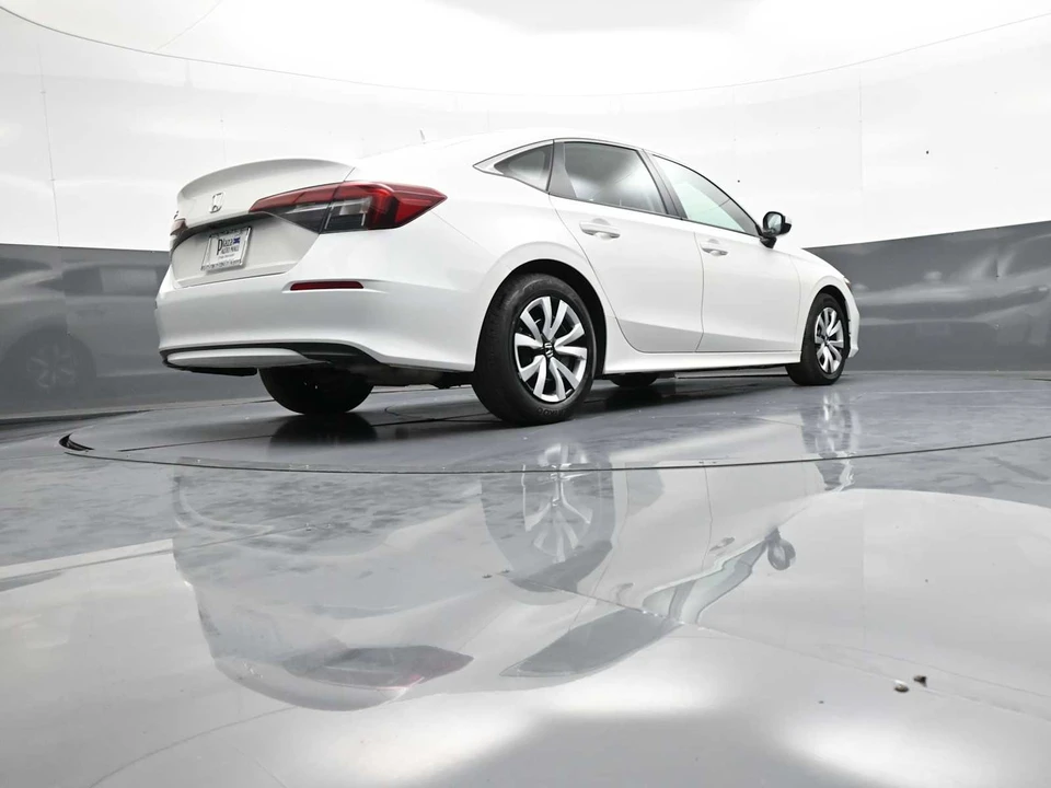 2025 Honda Civic 11th Gen - Image 28 of 31