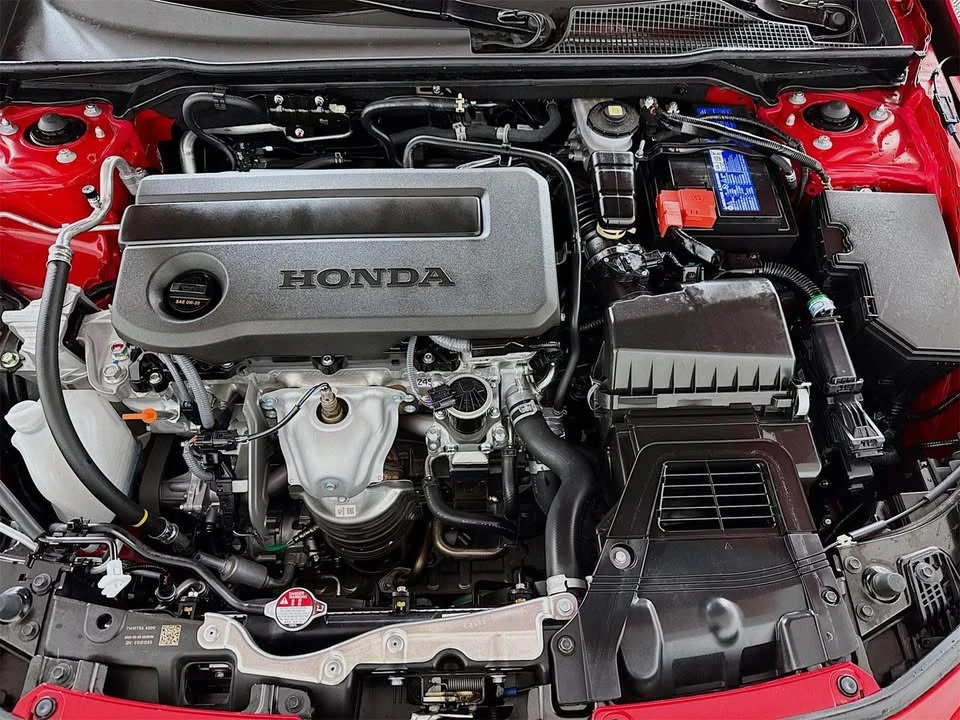 2025 Honda Civic 11th Gen - Image 5 of 18