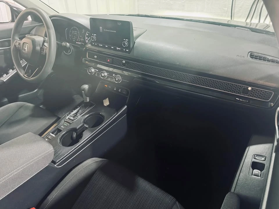2025 Honda Civic 11th Gen - Image 12 of 14