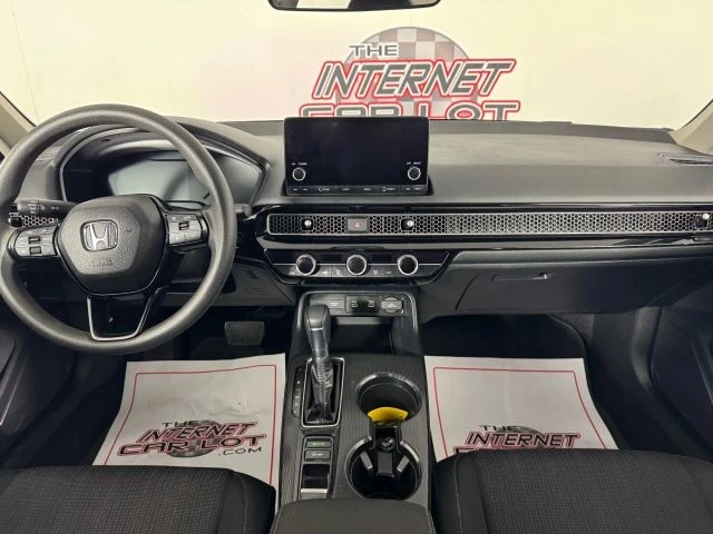 2025 Honda Civic 11th Gen - Image 11 of 12