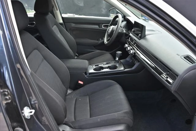 2025 Honda Civic 11th Gen - Image 12 of 17
