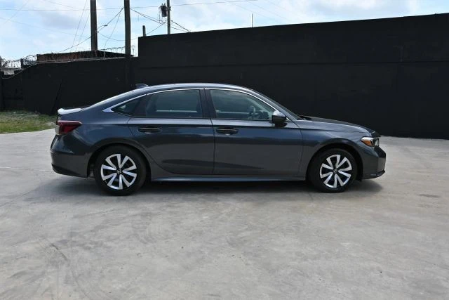 2025 Honda Civic 11th Gen - Image 6 of 17