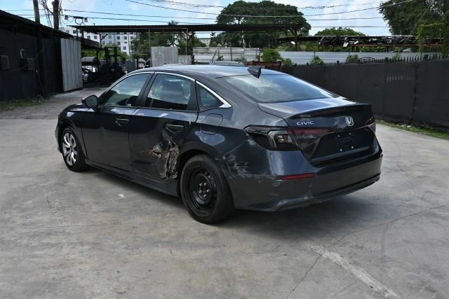 2025 Honda Civic 11th Gen - Image 5 of 17