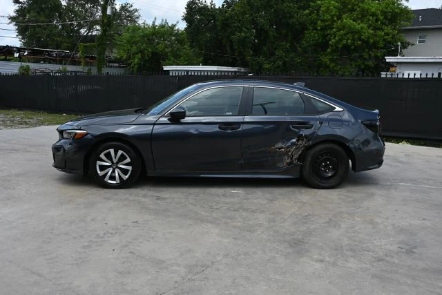 2025 Honda Civic 11th Gen - Image 7 of 17