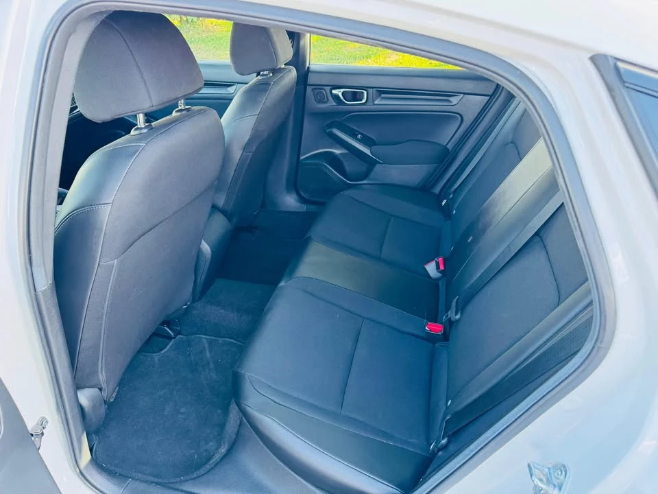 2025 Honda Civic 11th Gen - Image 8 of 10