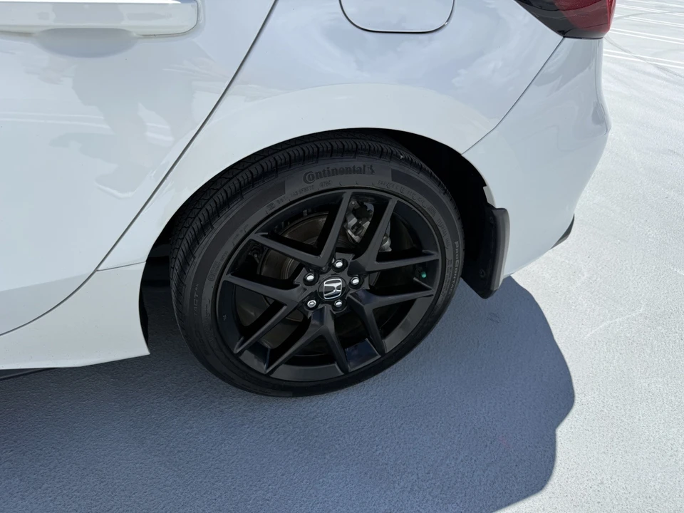 2025 Honda Civic 11th Gen - Image 22 of 30
